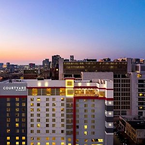 Courtyard By Marriott Dallas Downtown/Reunion District